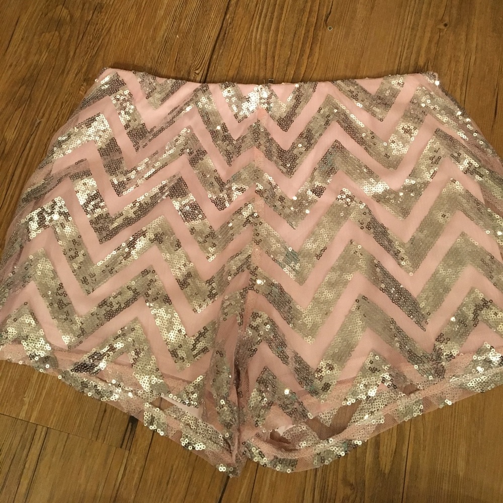 Pink and silver sequin hot shorts NYE ready! - Picture 1 of 2